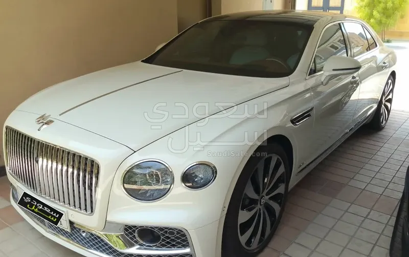 2023 Bentley Azure Mulliner