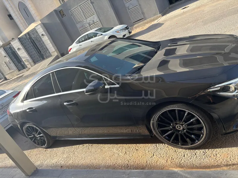 2021 مرسيدس - بنز سي إل أي 250 4ماتيك