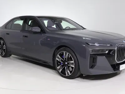 2025 BMW 7 Series 740i