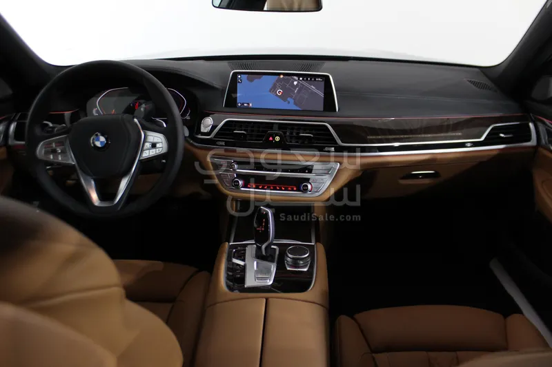 2022 BMW 7 Series 730Li
