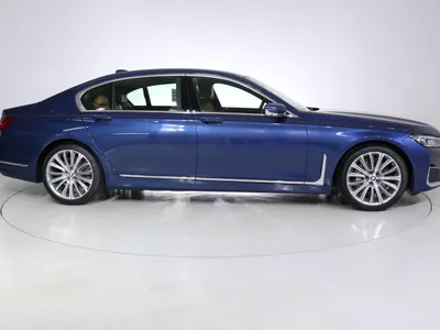 2022 BMW 7 Series 730Li