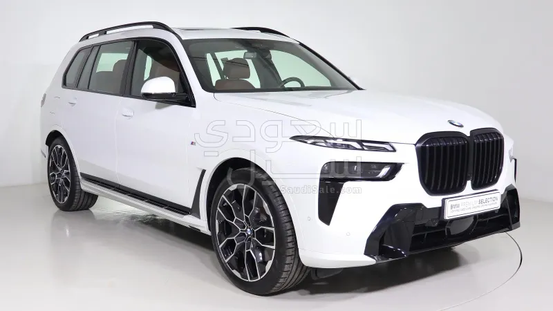 2025 BMW X Series 7 M kit