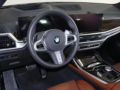 2025 BMW X Series 7 M kit