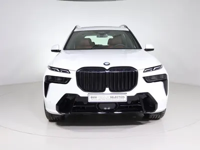2025 BMW X Series 7 M kit