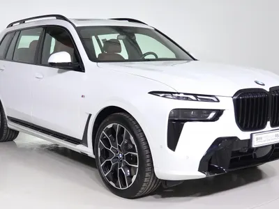 2025 BMW X Series 7 M kit