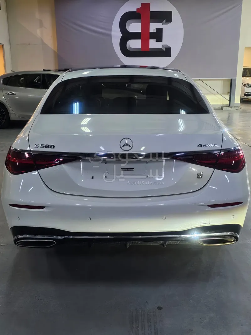 2023 Mercedes-Benz S 580