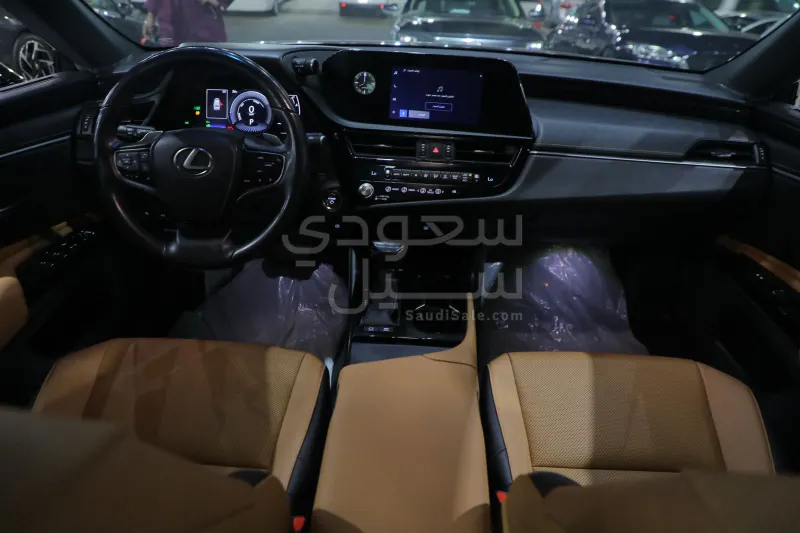 2023 Lexus ES 300