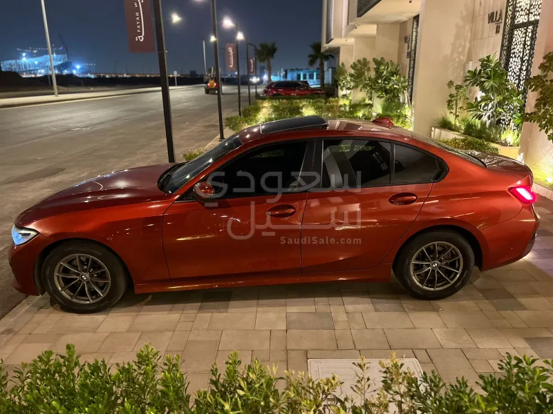 2021 BMW 3 Series 320i