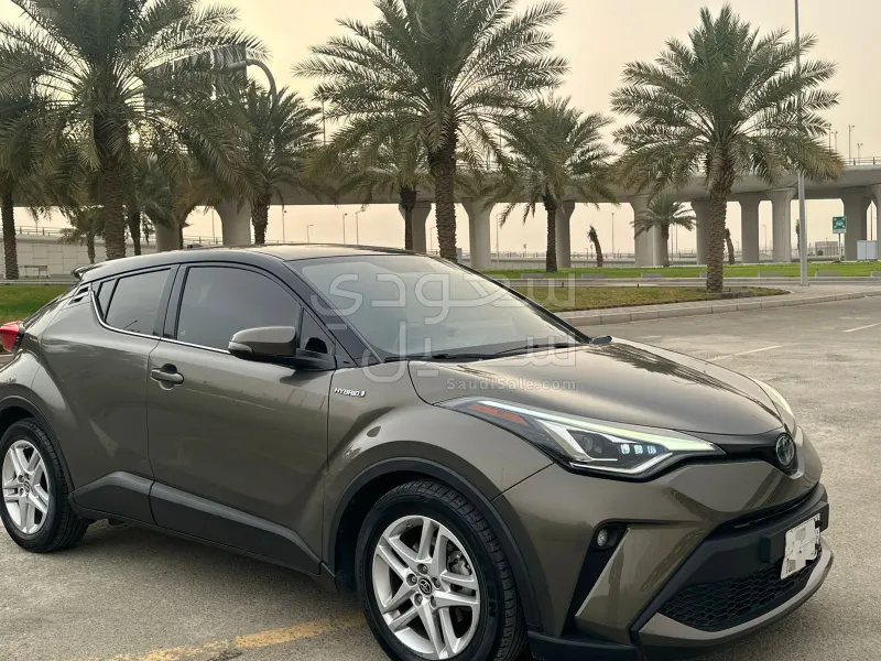 2020 تويوتا سي اتش ار
