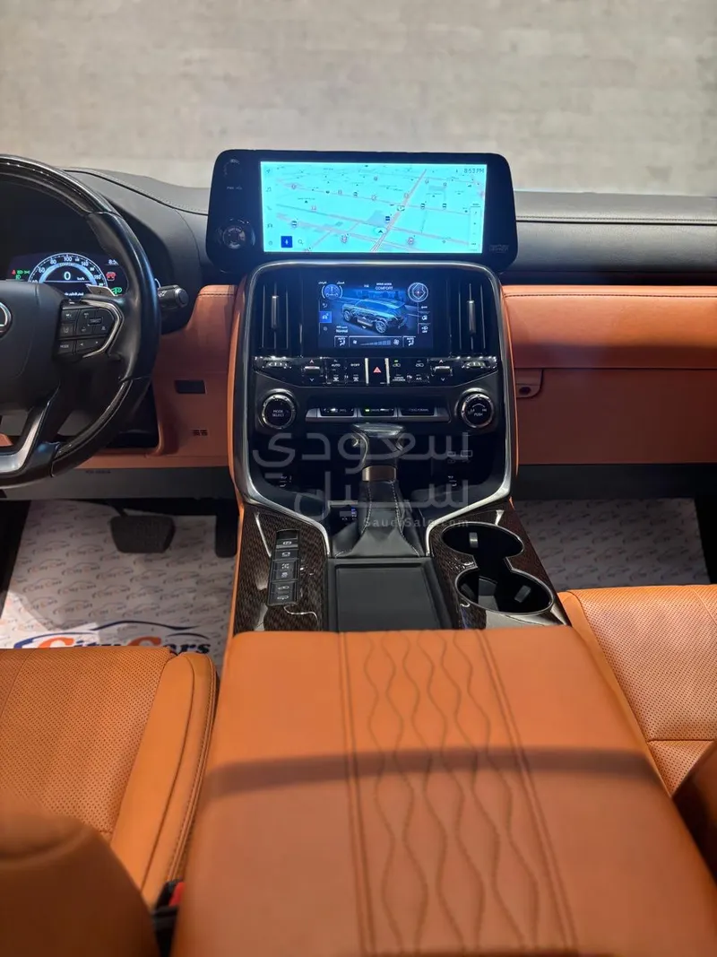 2022 Lexus LX 600 vip