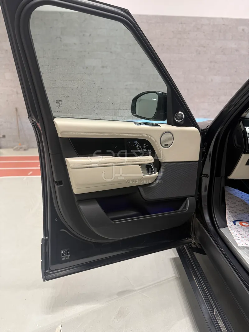 2021 Land Rover Range Rover Vogue HSE