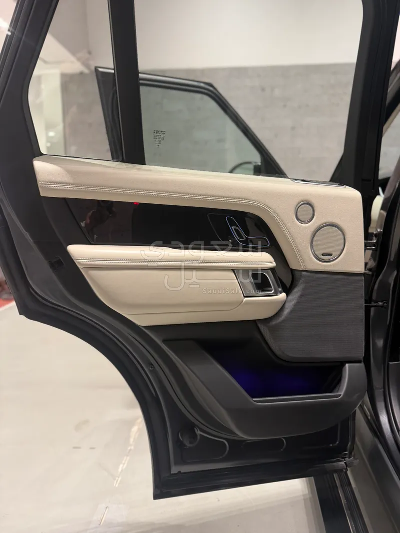 2021 Land Rover Range Rover Vogue HSE