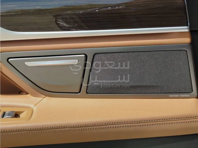 2022 بي ام دبليو الفئة السابعة 730 إل أي