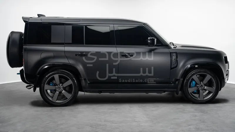 2025 Land Rover Defender 110