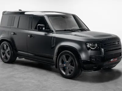 2025 Land Rover Defender 110