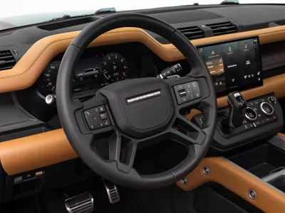 2025 Land Rover Defender 110