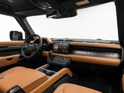 2025 Land Rover Defender 110