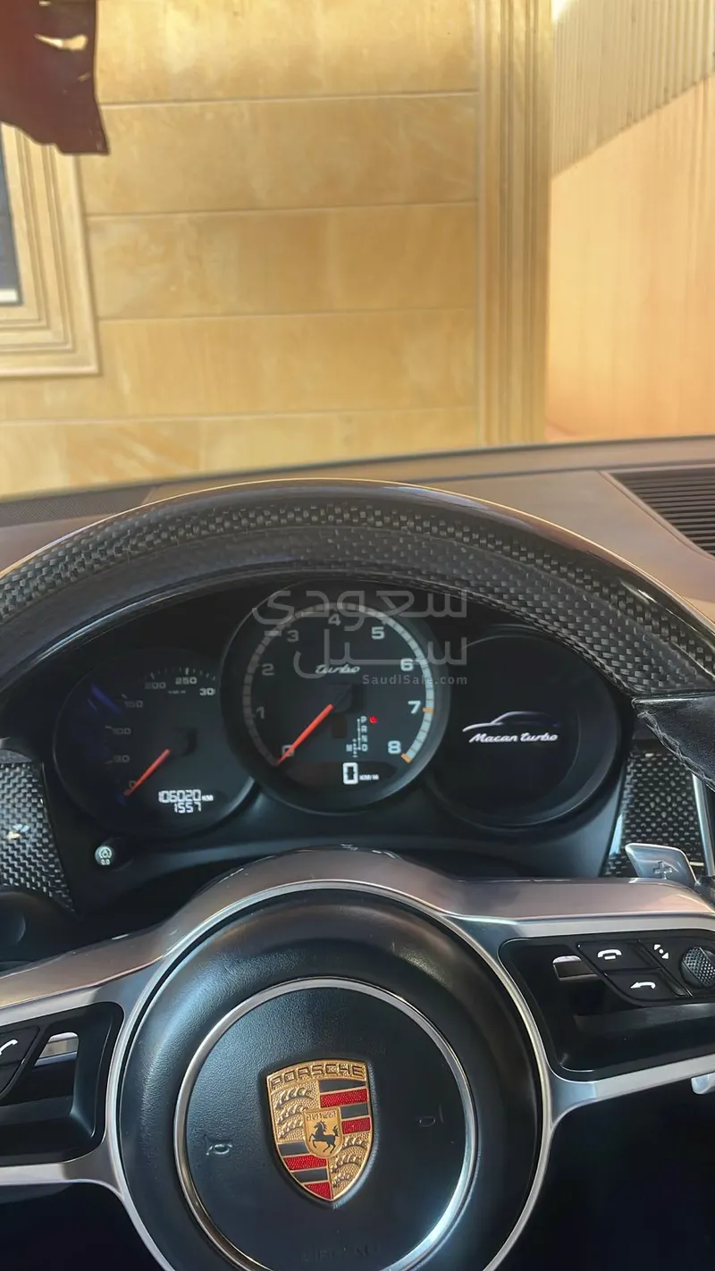 2015 بورش ماكان توربو