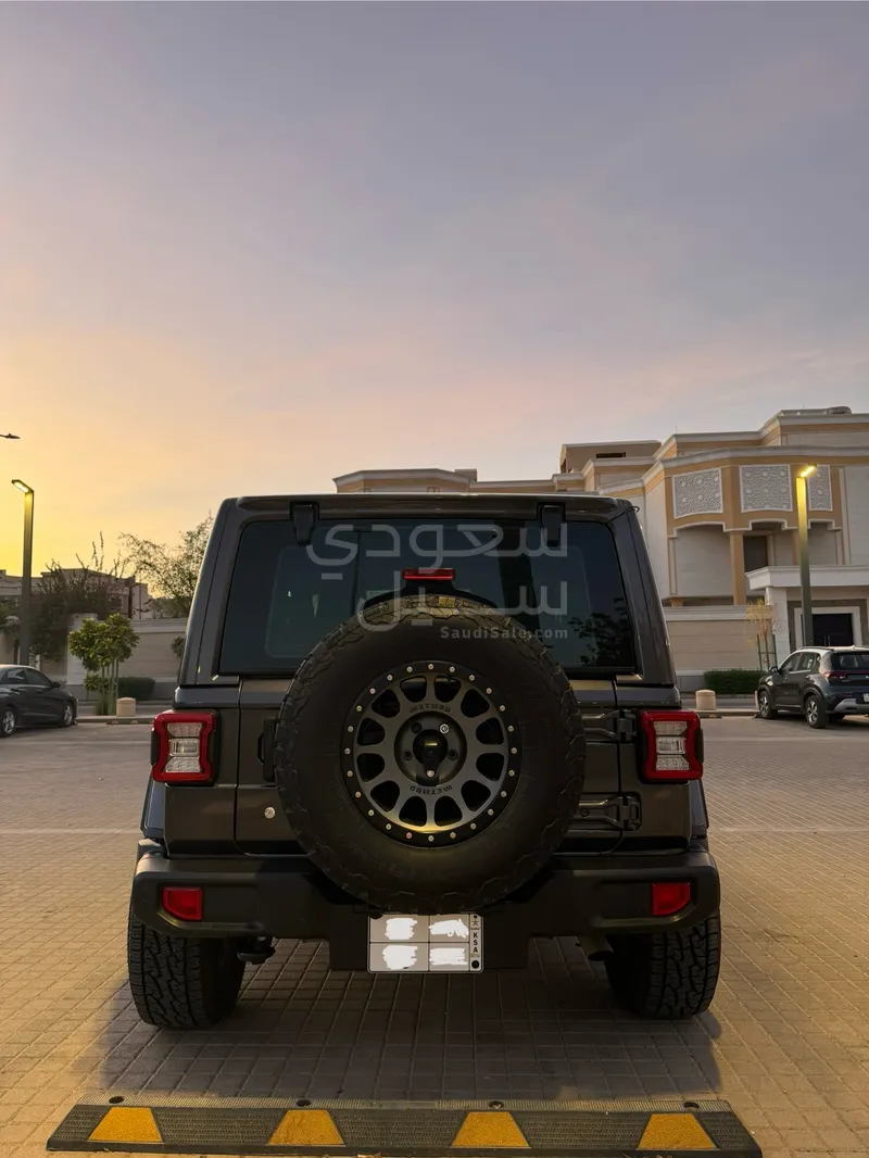 2020 Jeep Wrangler Sahara