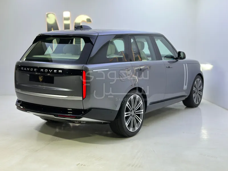 2025 Land Rover Range Rover Autobiography