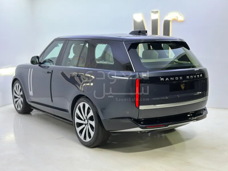 2025 Land Rover Range Rover Autobiography