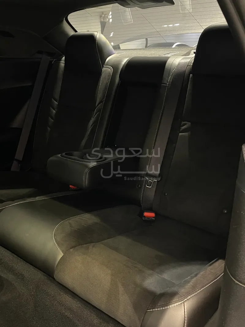 2023 دودج تشالنجر هيلكات رد اي