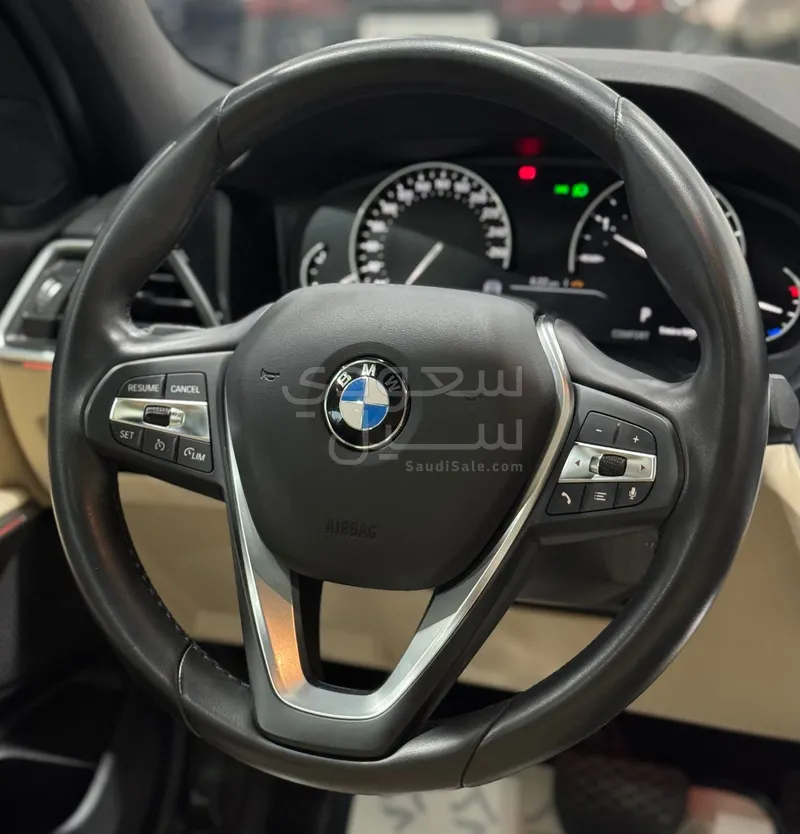 2021 BMW 3 Series 320i
