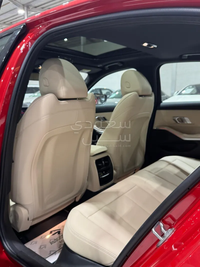 2021 BMW 3 Series 320i