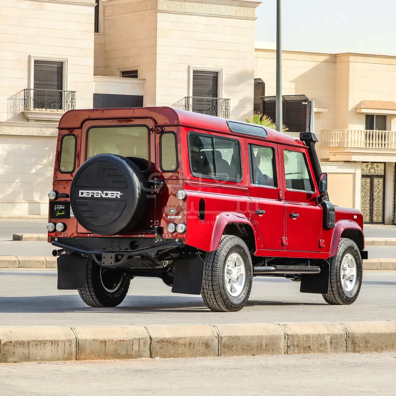 2015 Land Rover Defender
