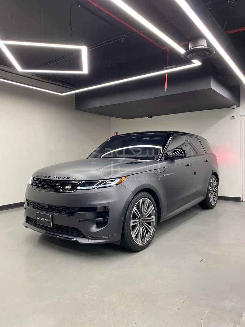 2023 Land Rover Range Rover Sport SE