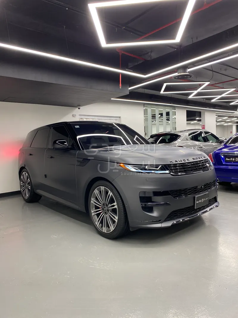 2023 Land Rover Range Rover Sport SE
