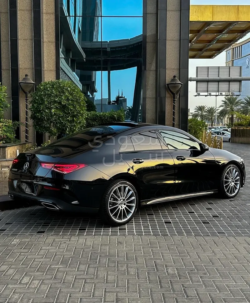 2022 مرسيدس - بنز سي إل أي 200 أي إم جي
