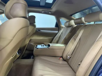 2025 Genesis G 80