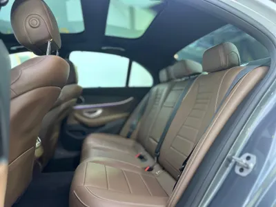 2022 Mercedes-Benz E 300