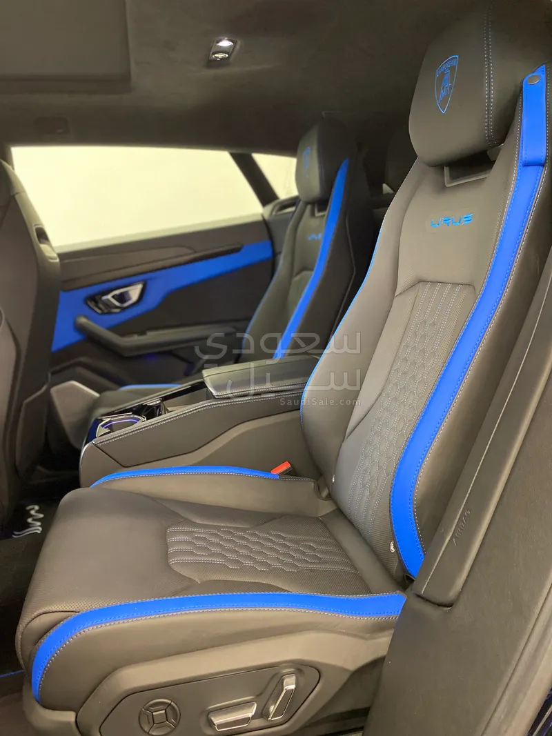 2023 لمبرجيني اوروس اس