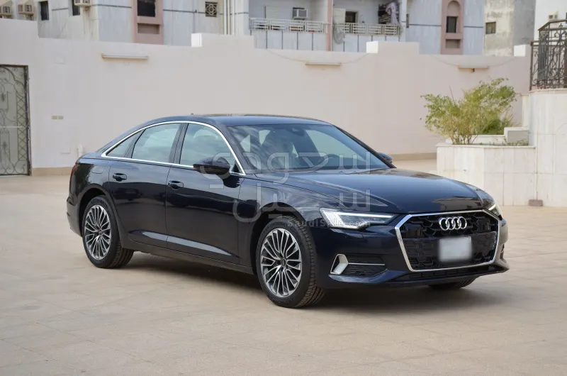 2025 اودي اي 6 40 تي اف اس اي