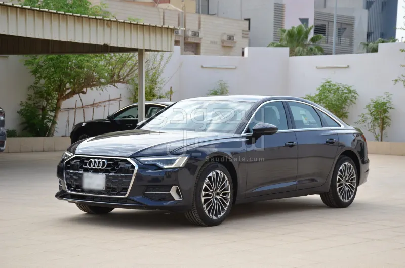 2025 اودي اي 6 40 تي اف اس اي