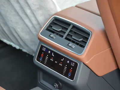 2025 اودي اي 6 40 تي اف اس اي
