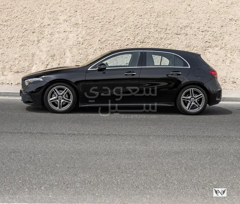 2023 مرسيدس - بنز أي 200