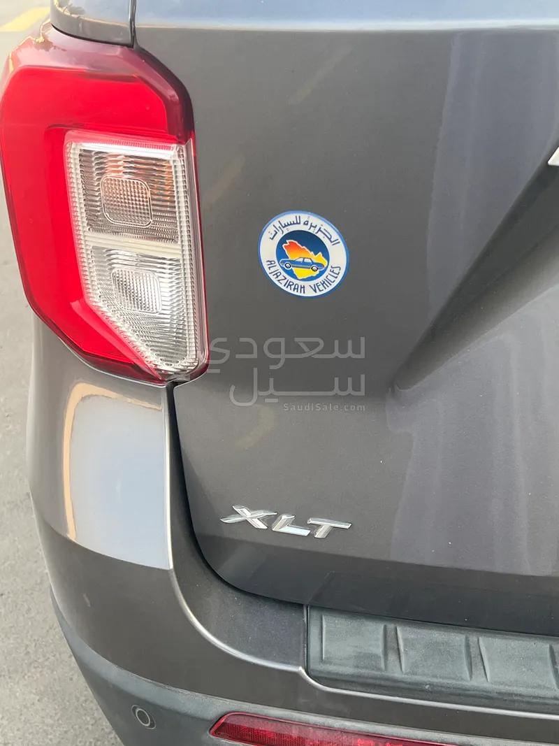 2022 فورد اكسبلورر اكس ال تي