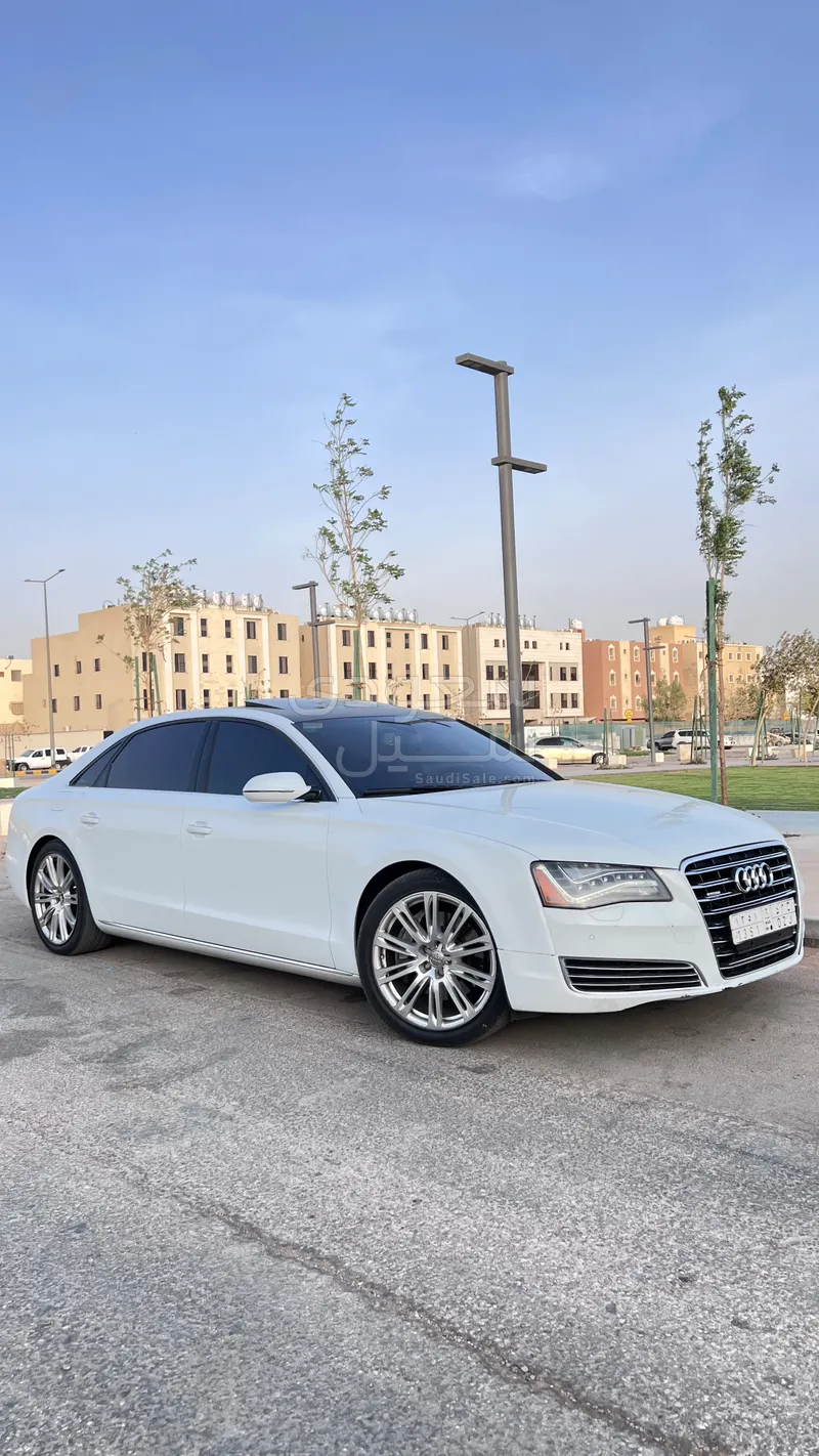 2012 اودي اي 8