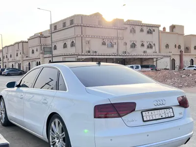 2012 اودي اي 8