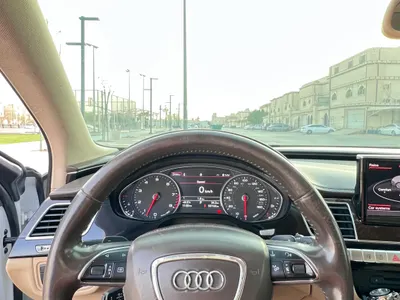 2012 اودي اي 8
