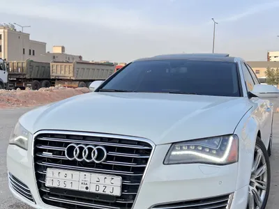 2012 اودي اي 8