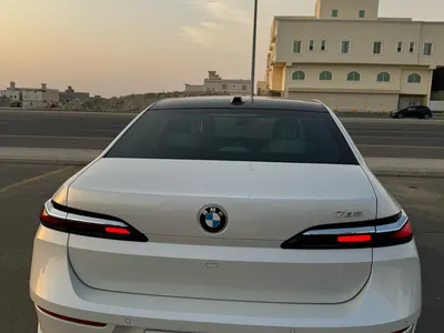 2023 بي ام دبليو الفئة السابعة 735 إل أي