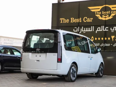 2025 Hyundai Staria