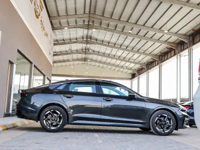 2025 Kia K5