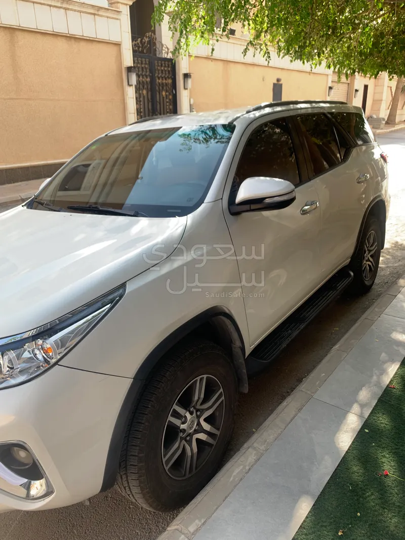 2017 Toyota Fortuner GX