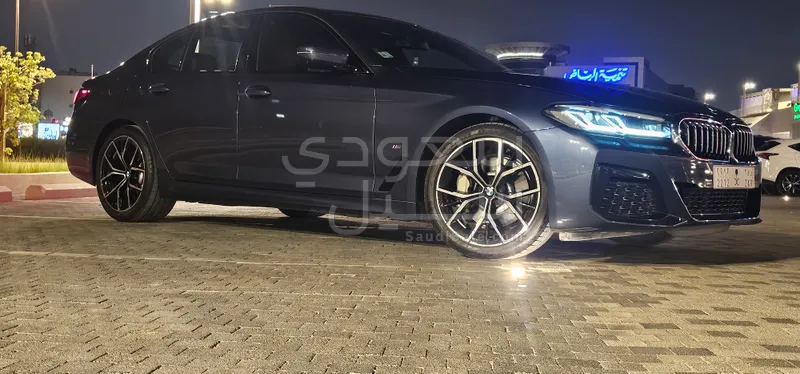 2023 بي ام دبليو الفئة الخامسة 530 أي