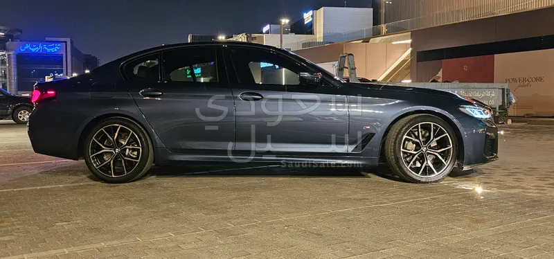 2023 بي ام دبليو الفئة الخامسة 530 أي